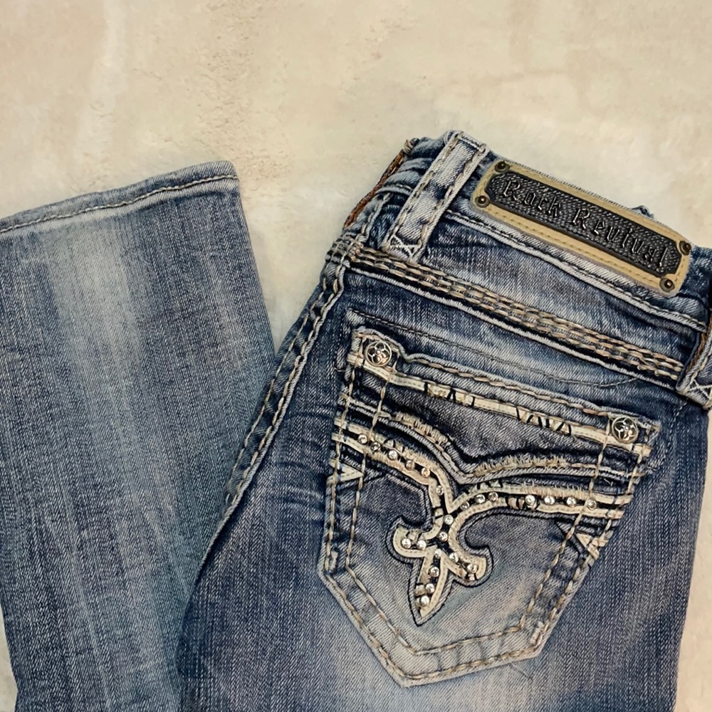 Rock Revival Size 23